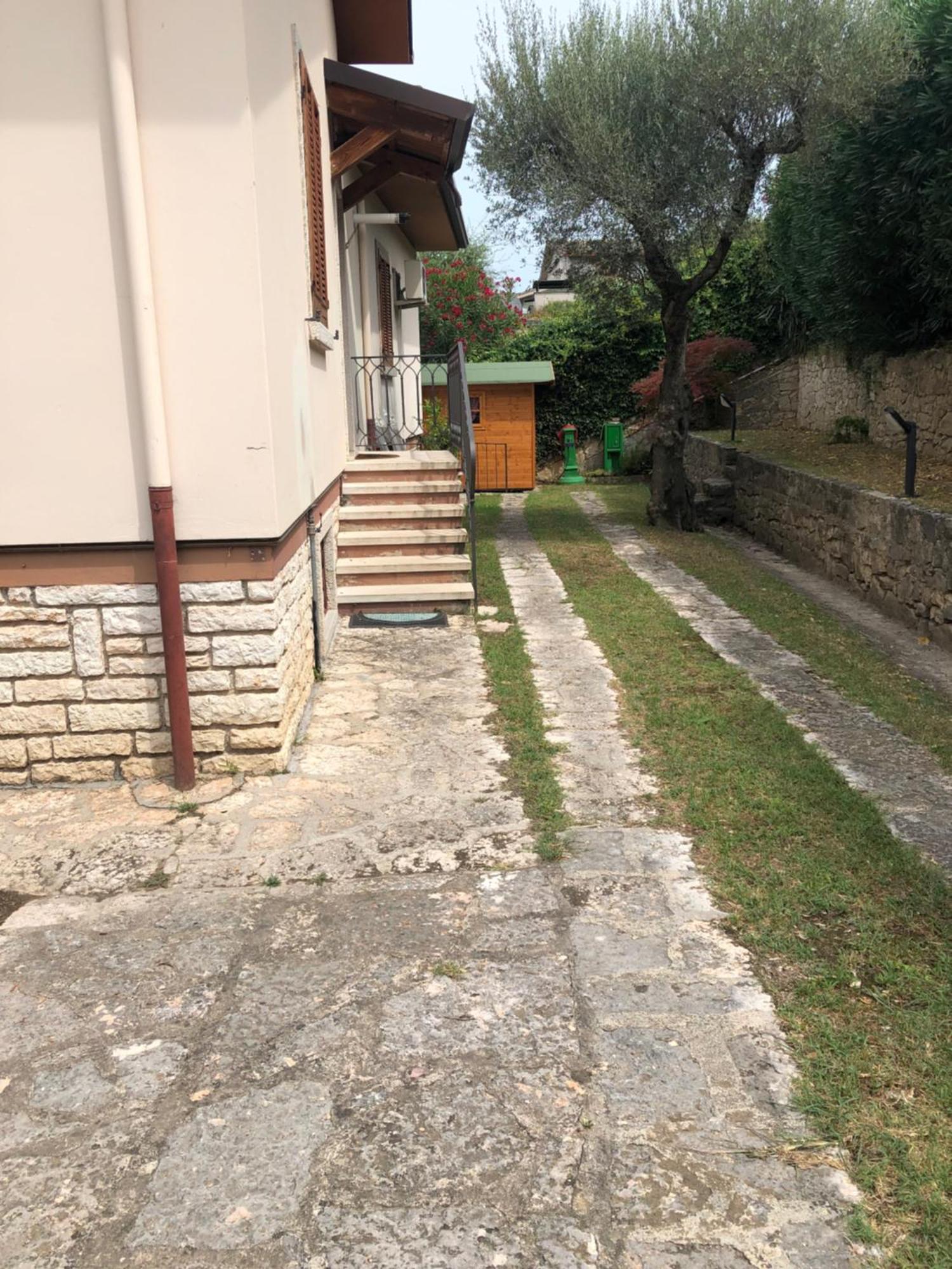 Casa Patrizia Apartment Torri Del Benaco Bagian luar foto