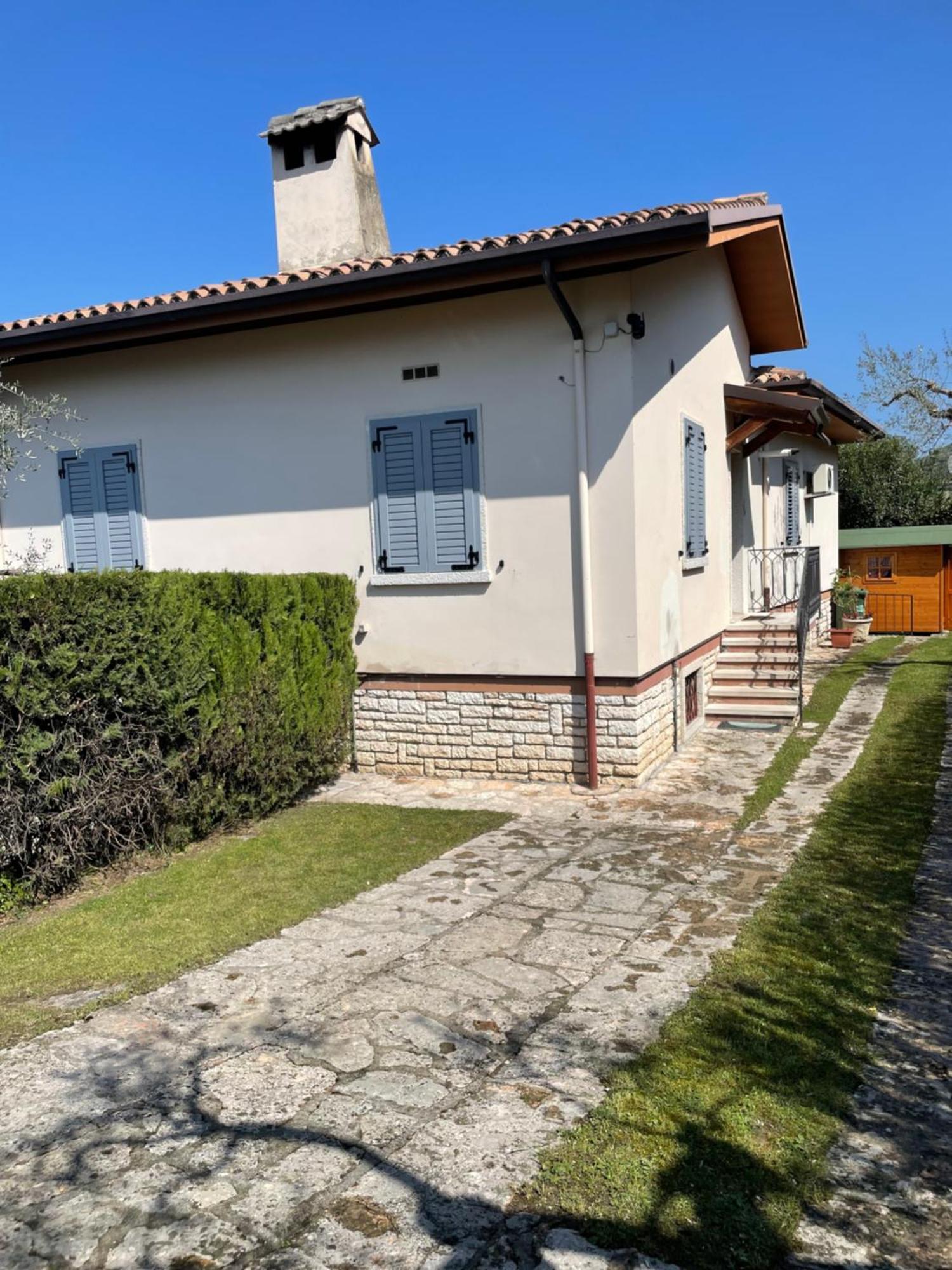 Casa Patrizia Apartment Torri Del Benaco Bagian luar foto